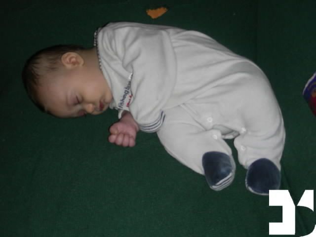 Yuki - 20091031 19.31 - 83 giorni - 018-FDM.JPG